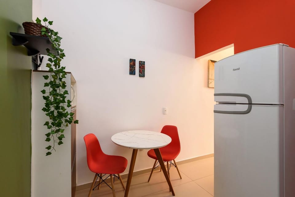 Renovated 200m from the beach | NSC 1085/914 Apartment in Rio de Janeiro