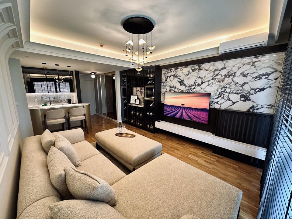 TV and multimedia, Living room, Photo of the whole room, Seating area
