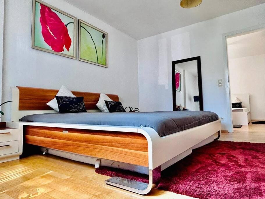 Luxurious 3 room peaceful home Apartment in Heilbronn