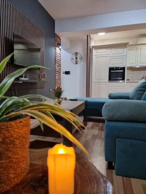 Golden Loft - City Center Apartment in Skopje