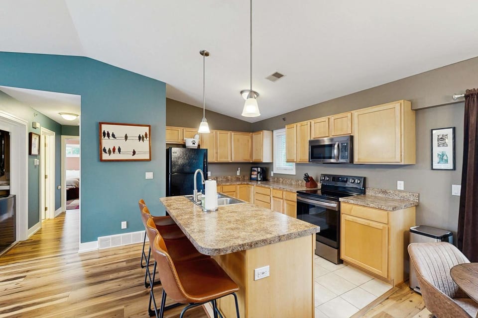 Northern Light Condominiums: Jack's Perch House in Douglas