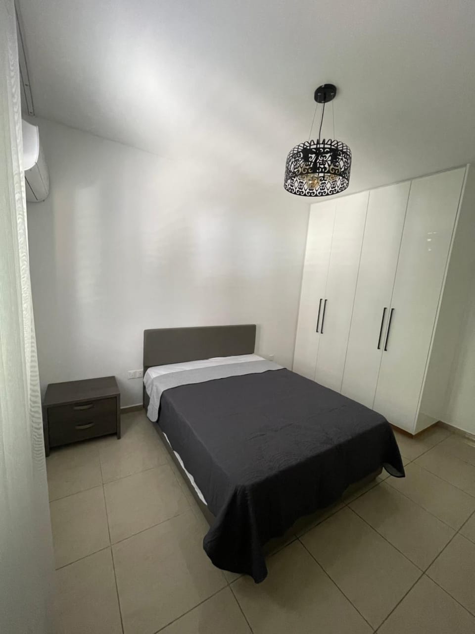 Bed, Photo of the whole room, Bedroom, wardrobe