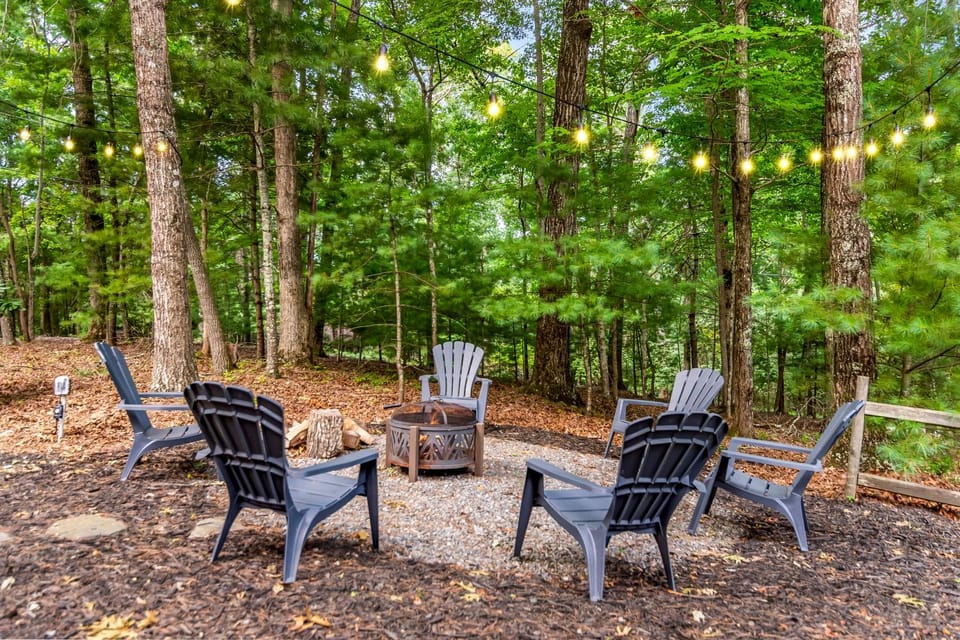 Spring, Day, Natural landscape, Garden, Garden, Garden view, fireplace, fireplace