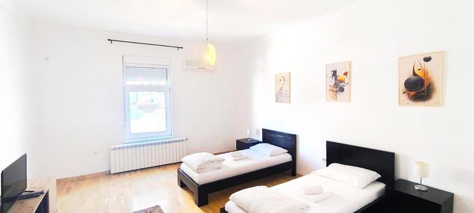 Spacious 3BDR Central apartment near Terazije & BW Apartment in Belgrade