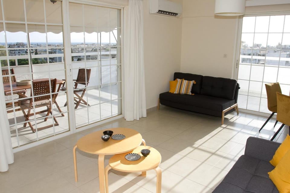 View (from property/room), Living room, Seating area