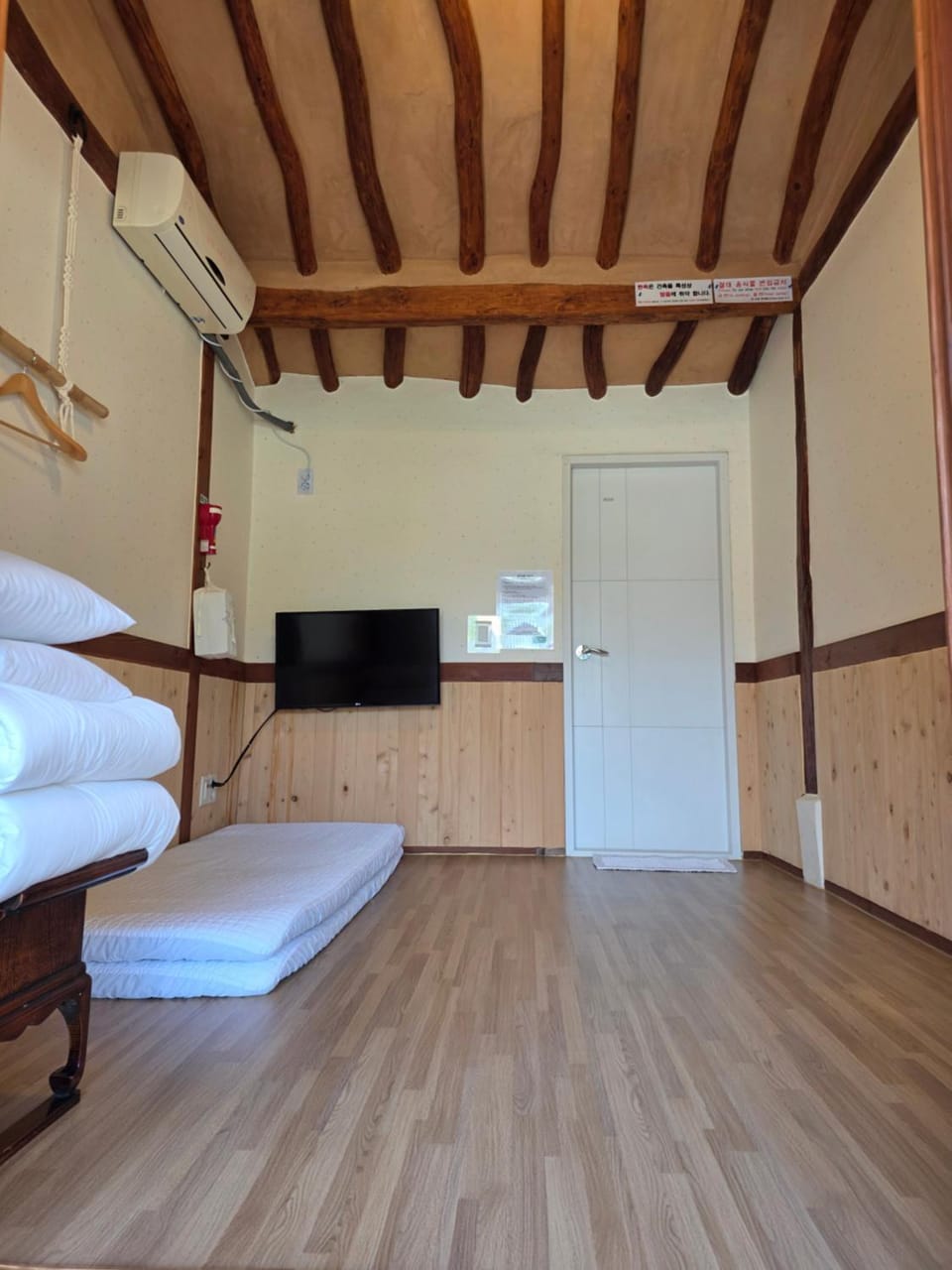 Hanok Raon Bed and Breakfast in South Korea