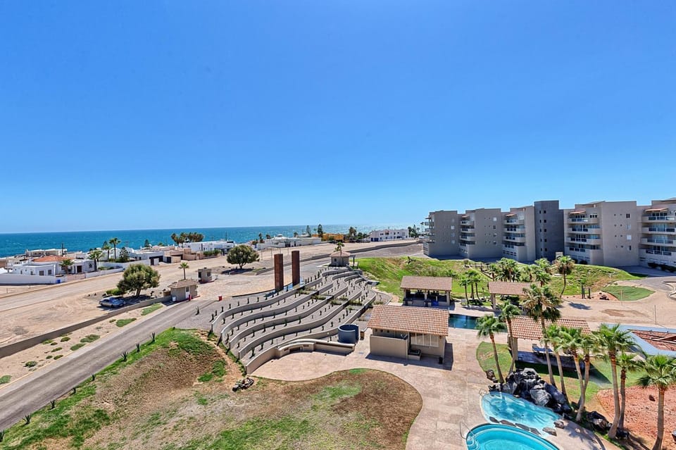 Property building, Sea view