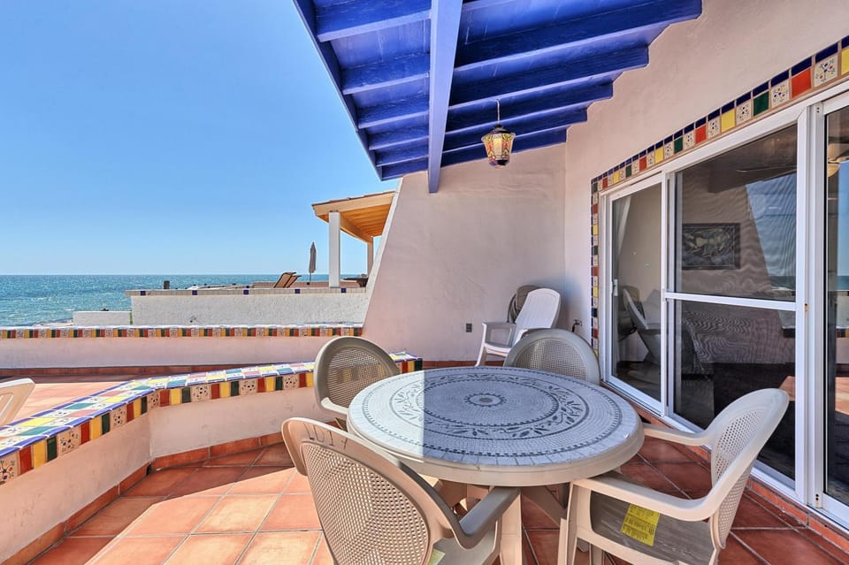 View (from property/room), Balcony/Terrace, Sea view