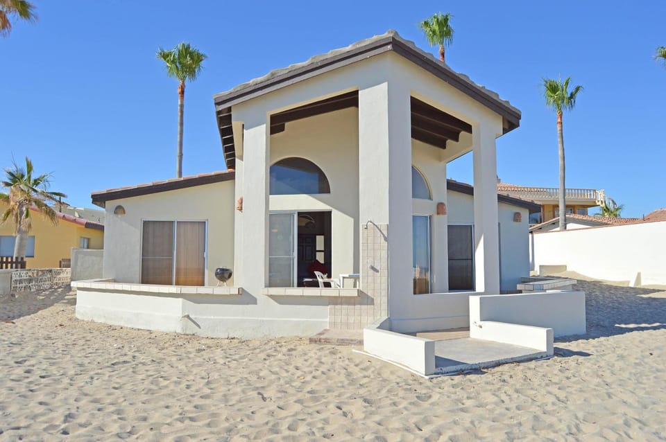 Property building, Day