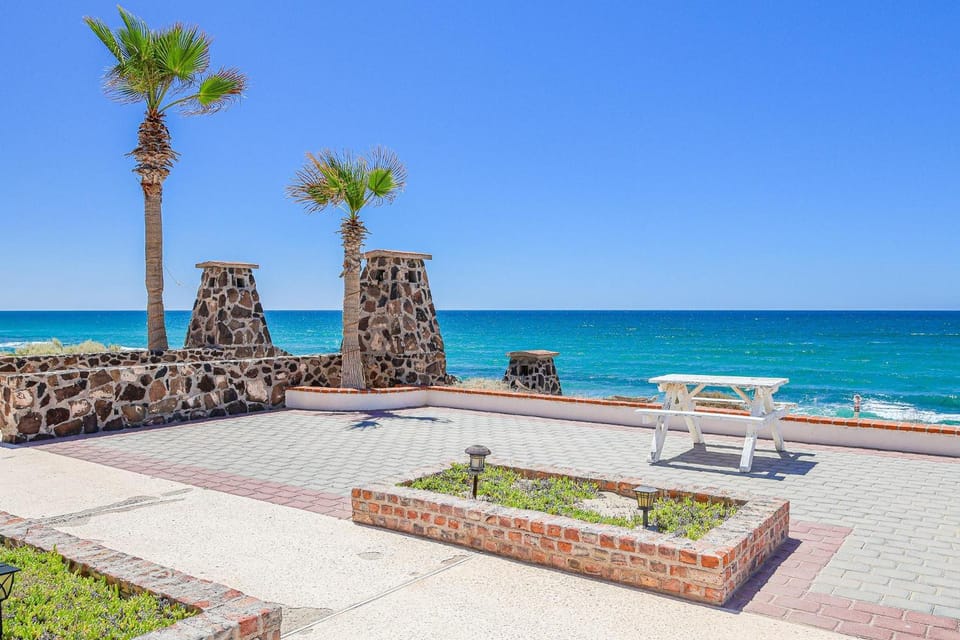 Paradise Villas #16 House in State of Baja California
