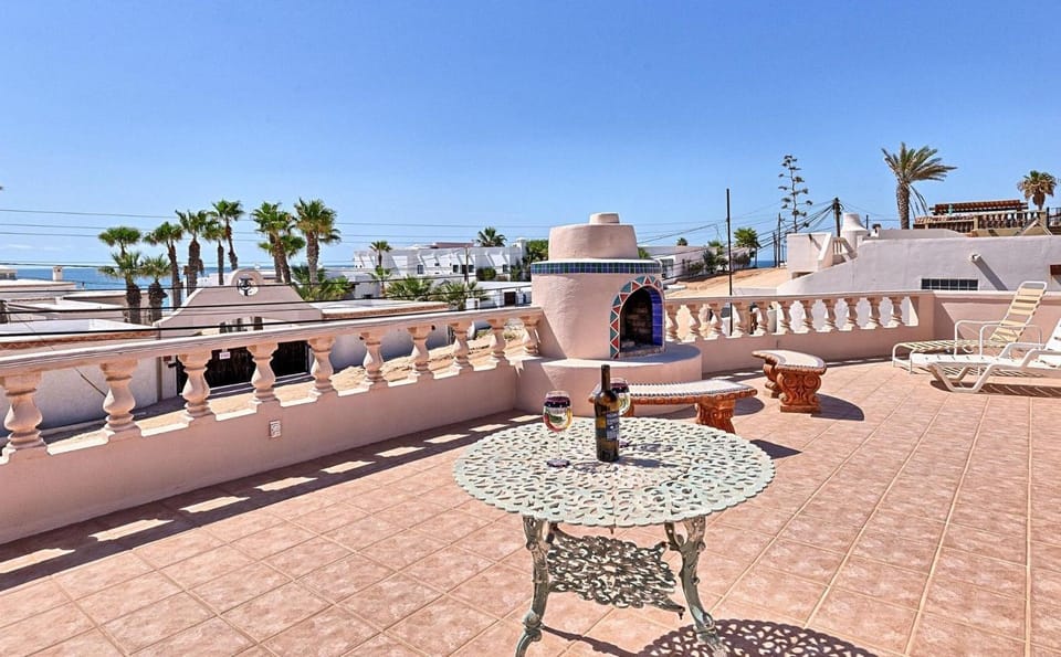 View (from property/room), Balcony/Terrace, Sea view