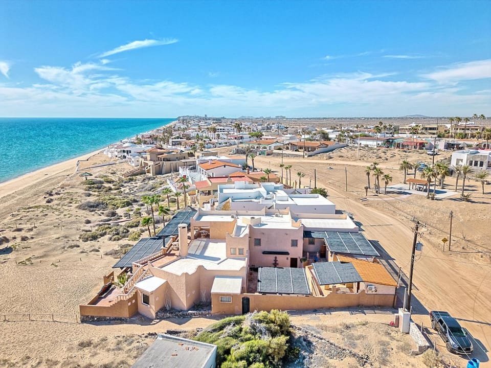 Property building, Bird's eye view, Beach, Sea view, Location