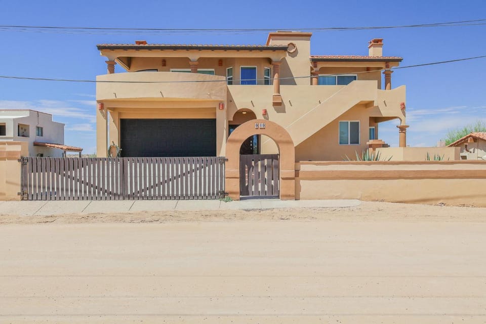 Property building, Facade/entrance, Street view
