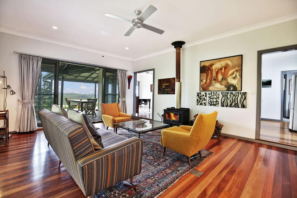 Borrowdale - By Berry Getaways House in Berry