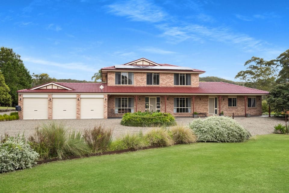 Property building, Garden