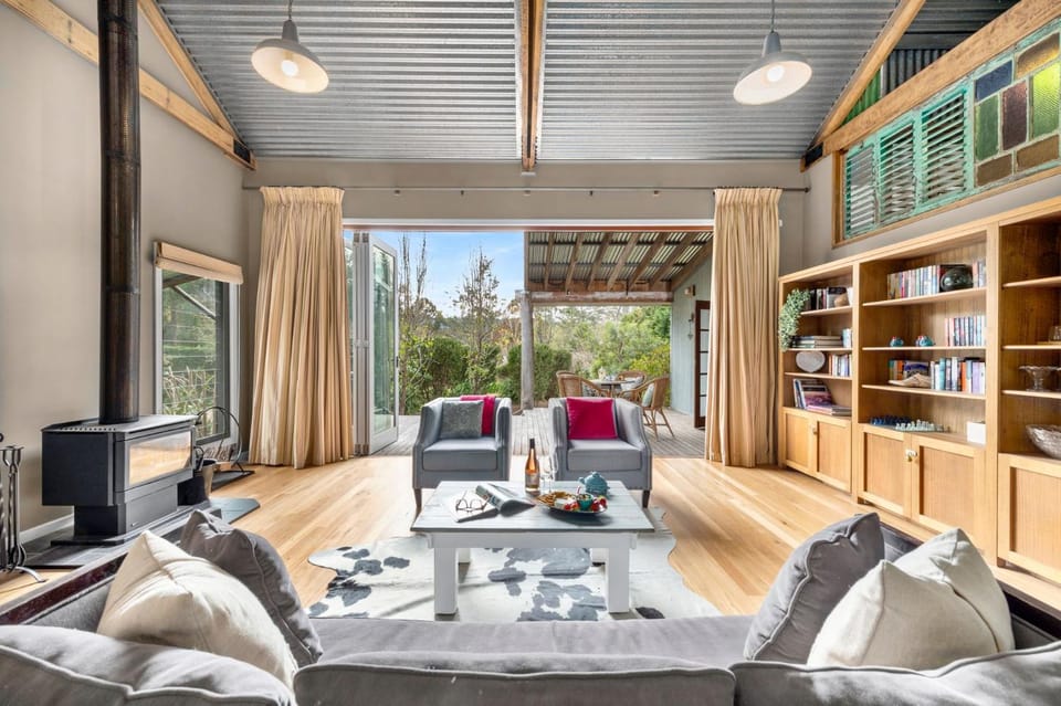 Living room, Seating area, Dining area, Garden view, fireplace