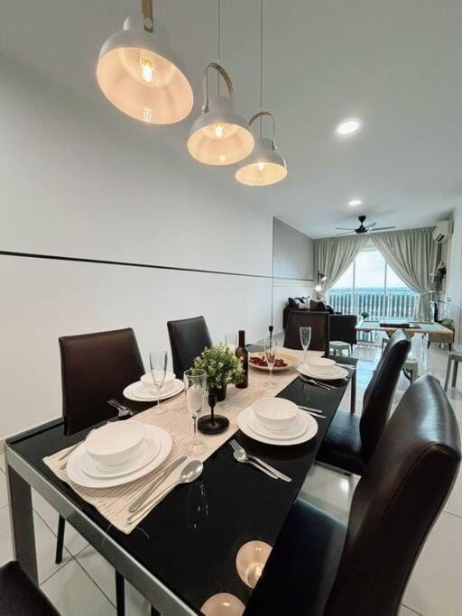 Ksl C2 3R3B 1-5pax #Daya#Austin#Ikea#Aeon Apartment in Johor Bahru