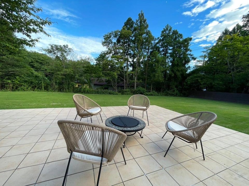 Garden, Balcony/Terrace