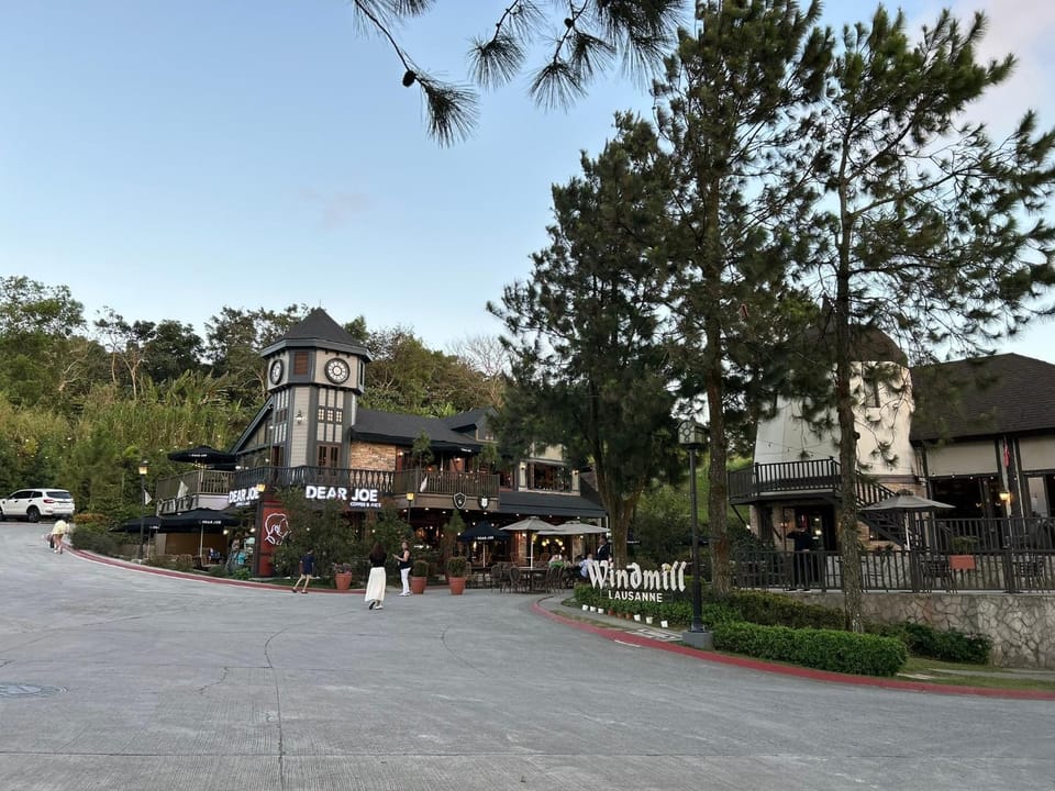Restaurant/places to eat, Restaurant/places to eat, Neighbourhood