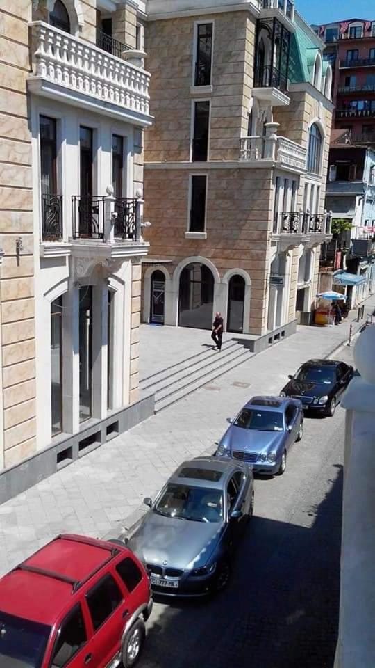 Guest House Lili Bed and Breakfast in Batumi