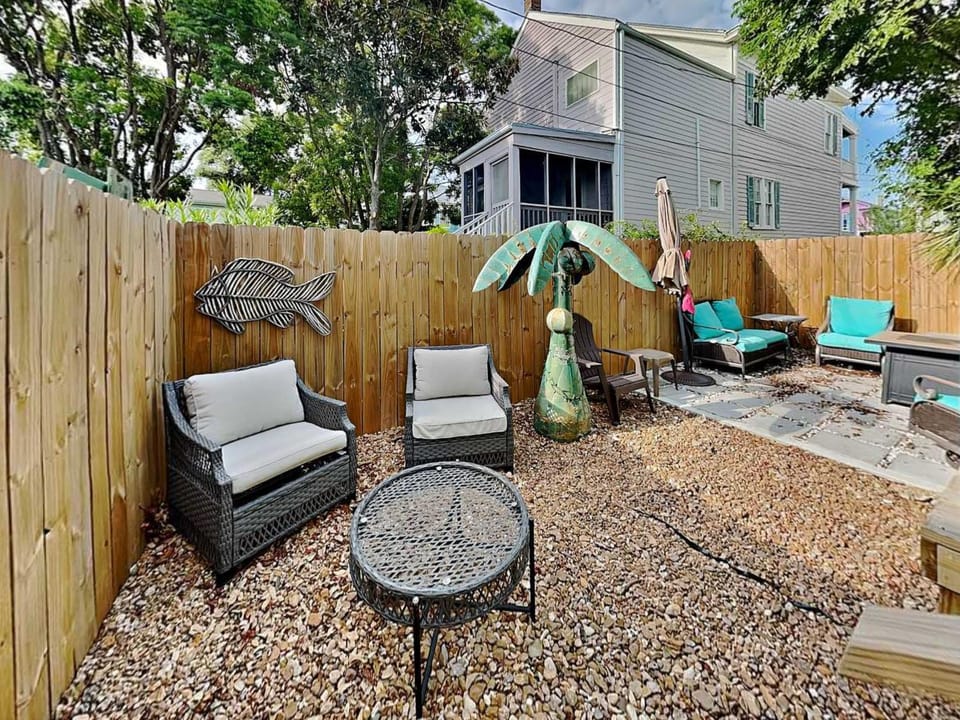 Patio, Seating area, furniture