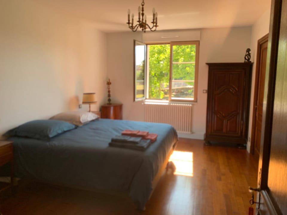 Longue Vue en Arbois Bed and Breakfast in Jura