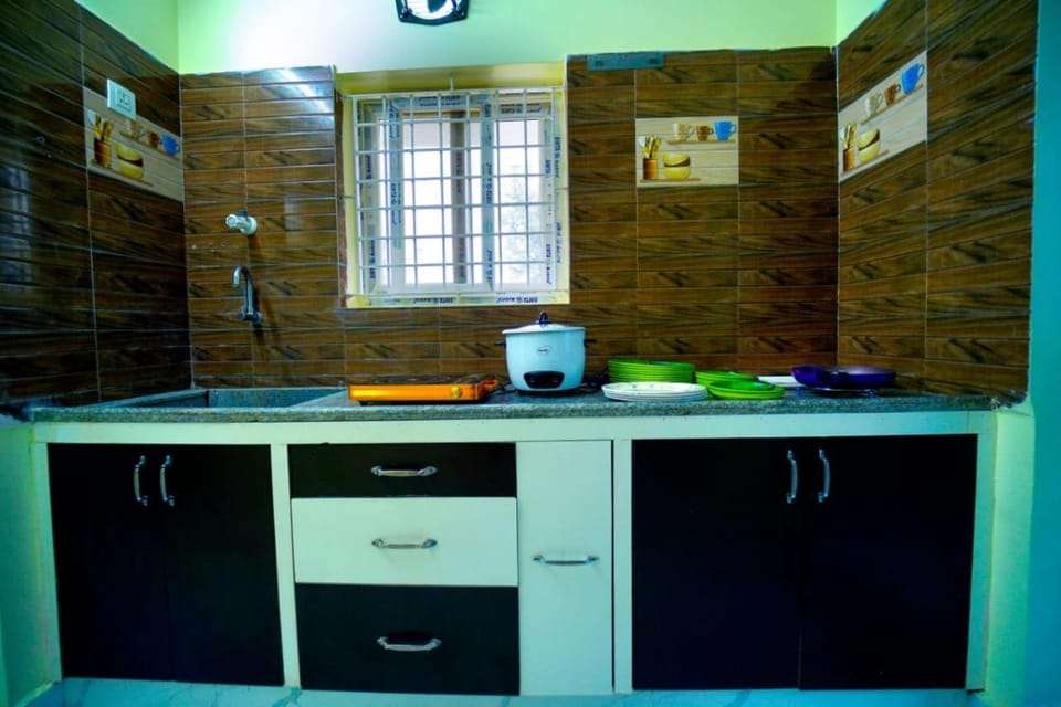 Coffee/tea facilities, Kitchen or kitchenette