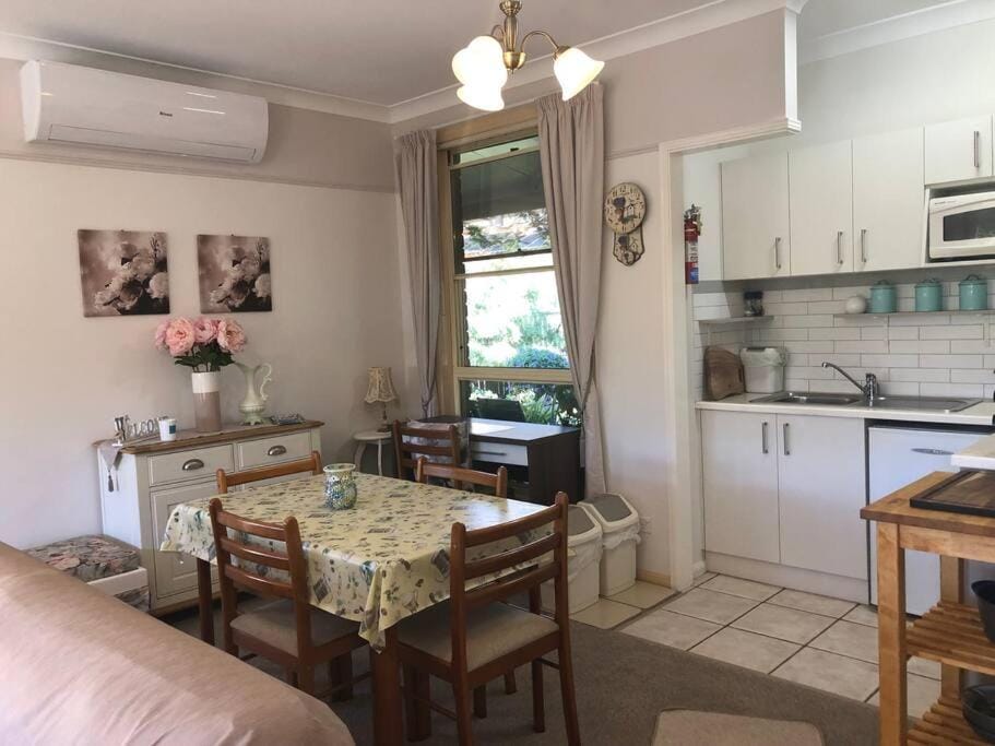 Ballina Beachside Retreat 3 min Walk onto Beach Apartment in East Ballina