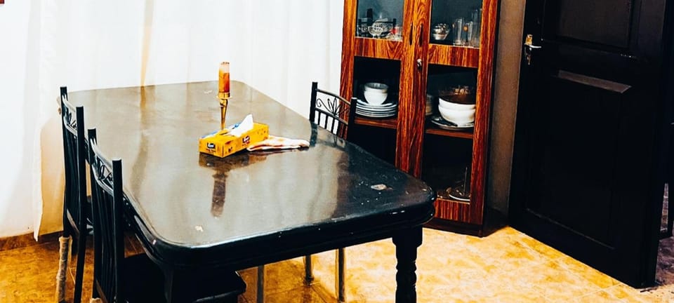 Decorative detail, Dining area