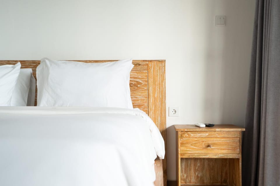 2BR Rice Field View Private Villa in Cemagi Villa in Kediri