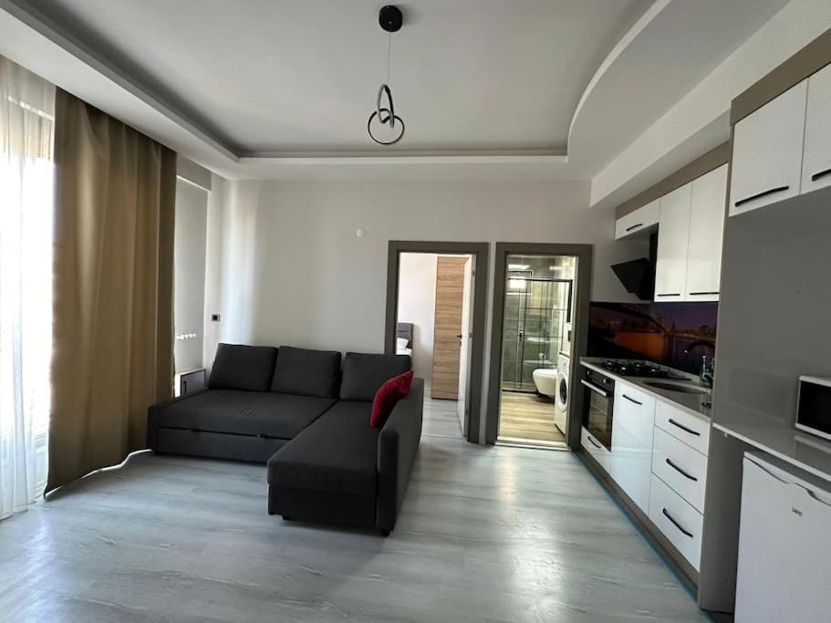 Geniş, denize kolay ulaşım Apartment in Antalya