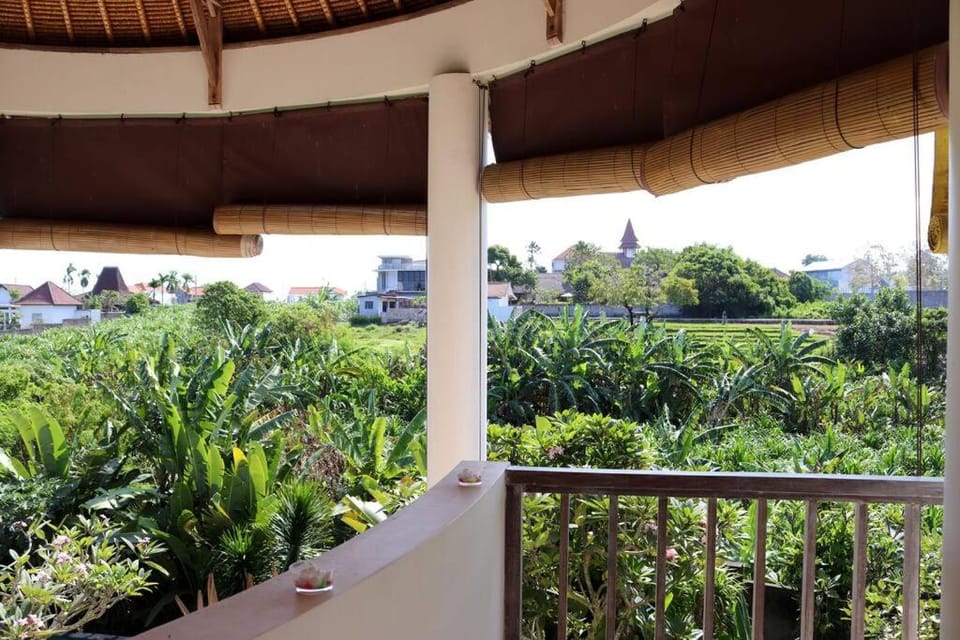 Villa Masna Spacious 4 bdr in Canggu Villa in North Kuta