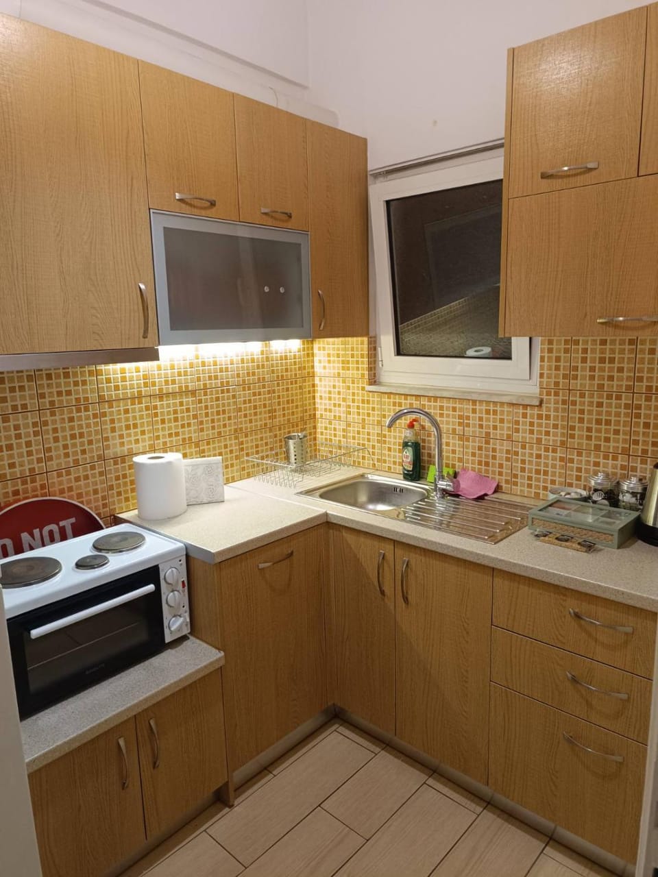 Coffee/tea facilities, Kitchen or kitchenette, minibar, pet friendly, stove, kitchen