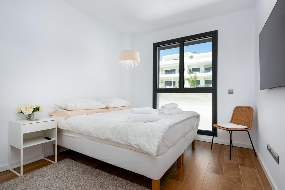 Living room, Bedroom