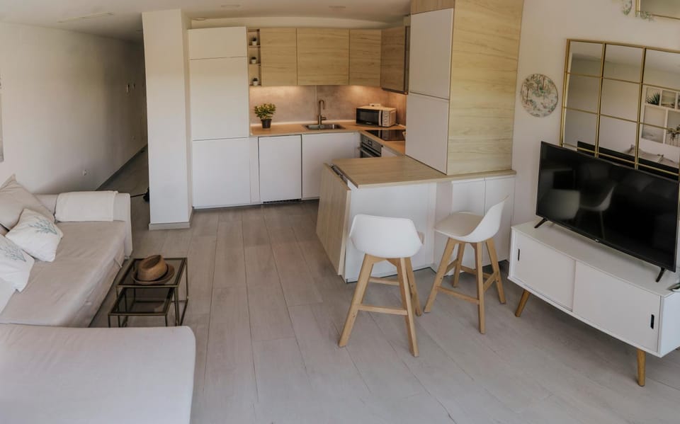 Living room, kitchen