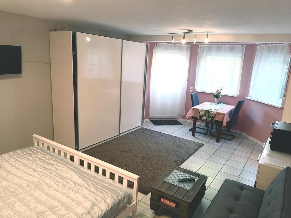 Living room, Photo of the whole room, Bedroom