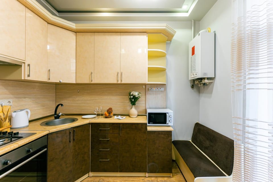 Kitchen or kitchenette