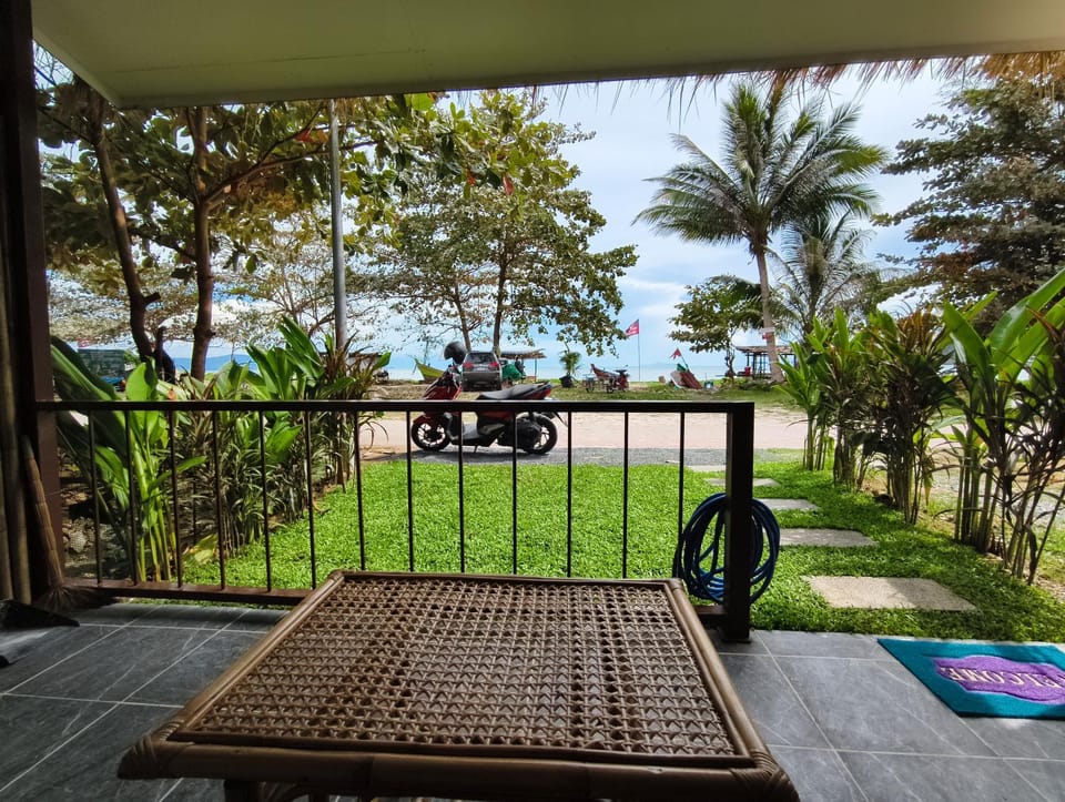 Natural landscape, Garden, View (from property/room), Balcony/Terrace, Sea view
