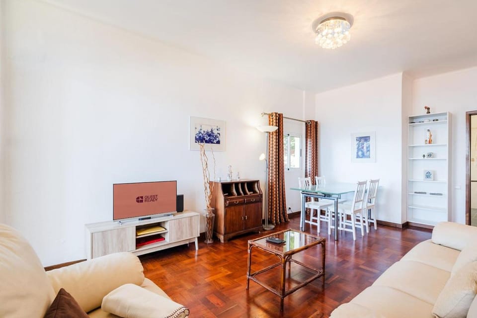 GuestReady - A beautiful sight over the sea Apartment in Caniço