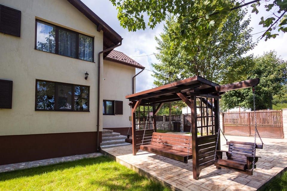 Garden, Garden view