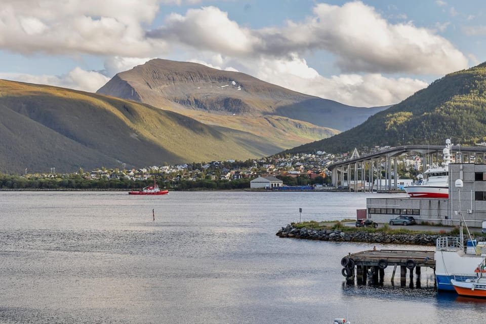 Nearby landmark, Day, Natural landscape, City view, Mountain view, Sea view