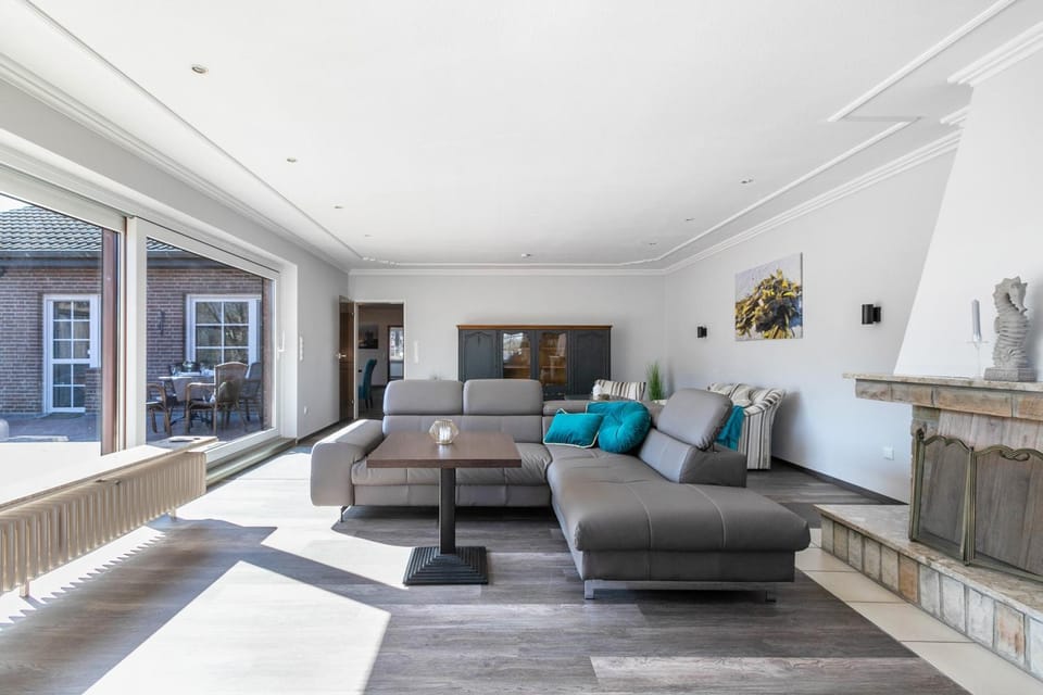 Property building, Living room