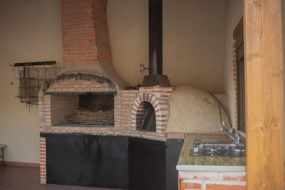 BBQ facilities, Balcony/Terrace, Kitchen or kitchenette