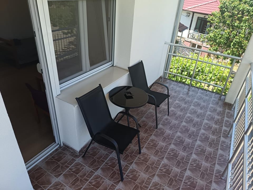 Udobna Dvokrevetna Soba Sa Terasom #2 Bed and Breakfast in Serbia