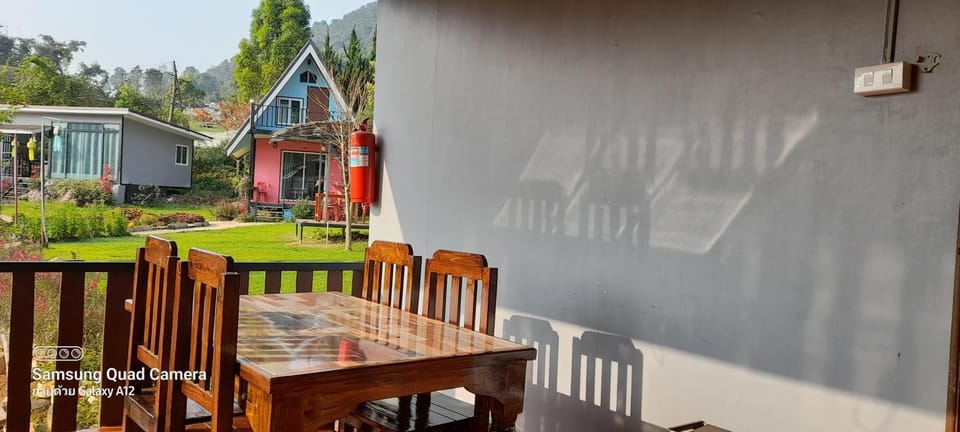 lnthanon Laoju เล่าจู House in Thailand