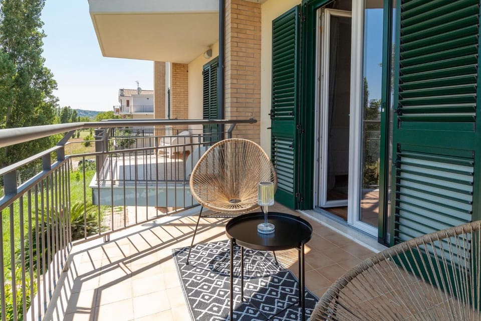 Patio, Balcony/Terrace