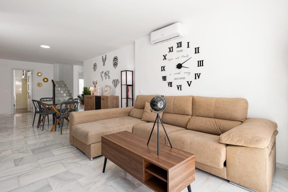 Property building, Living room