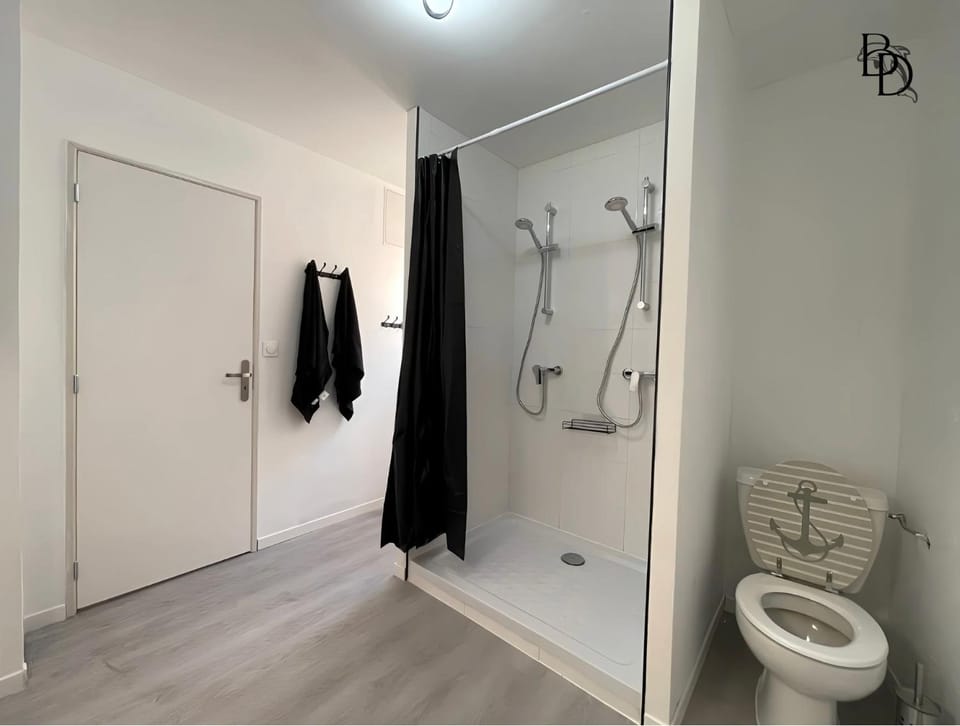T1 Bis A3 30m2 Cosy 7min à pieds Gares appartement Apartment in Auvergne-Rhône-Alpes