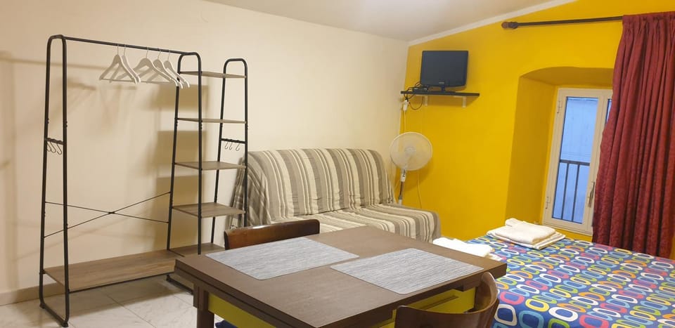 Monolocale centro storico Apartment in Bosa