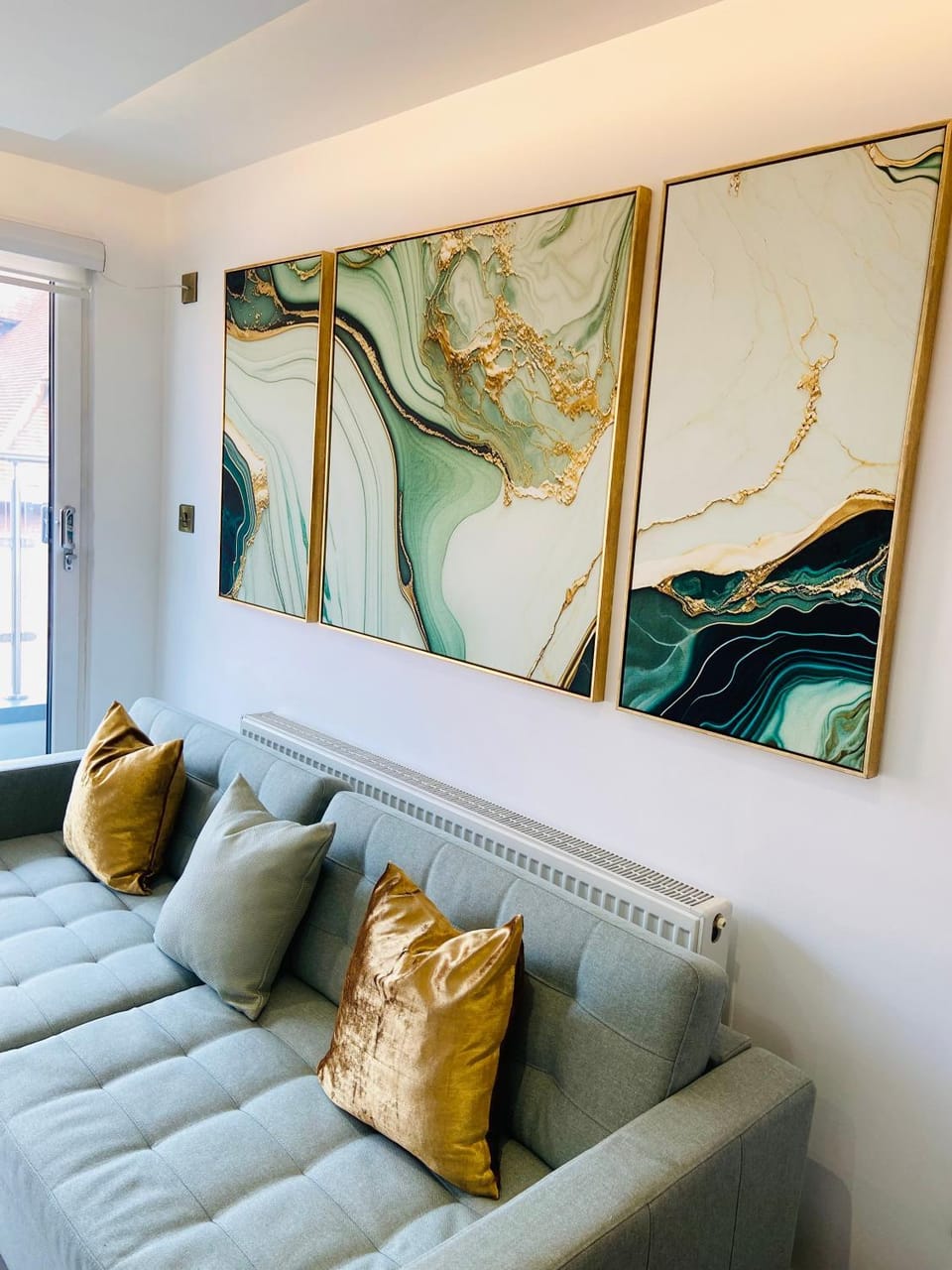 Living room, Decorative detail, Seating area